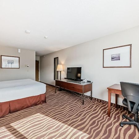 Invermere Inn & Suites Luaran gambar