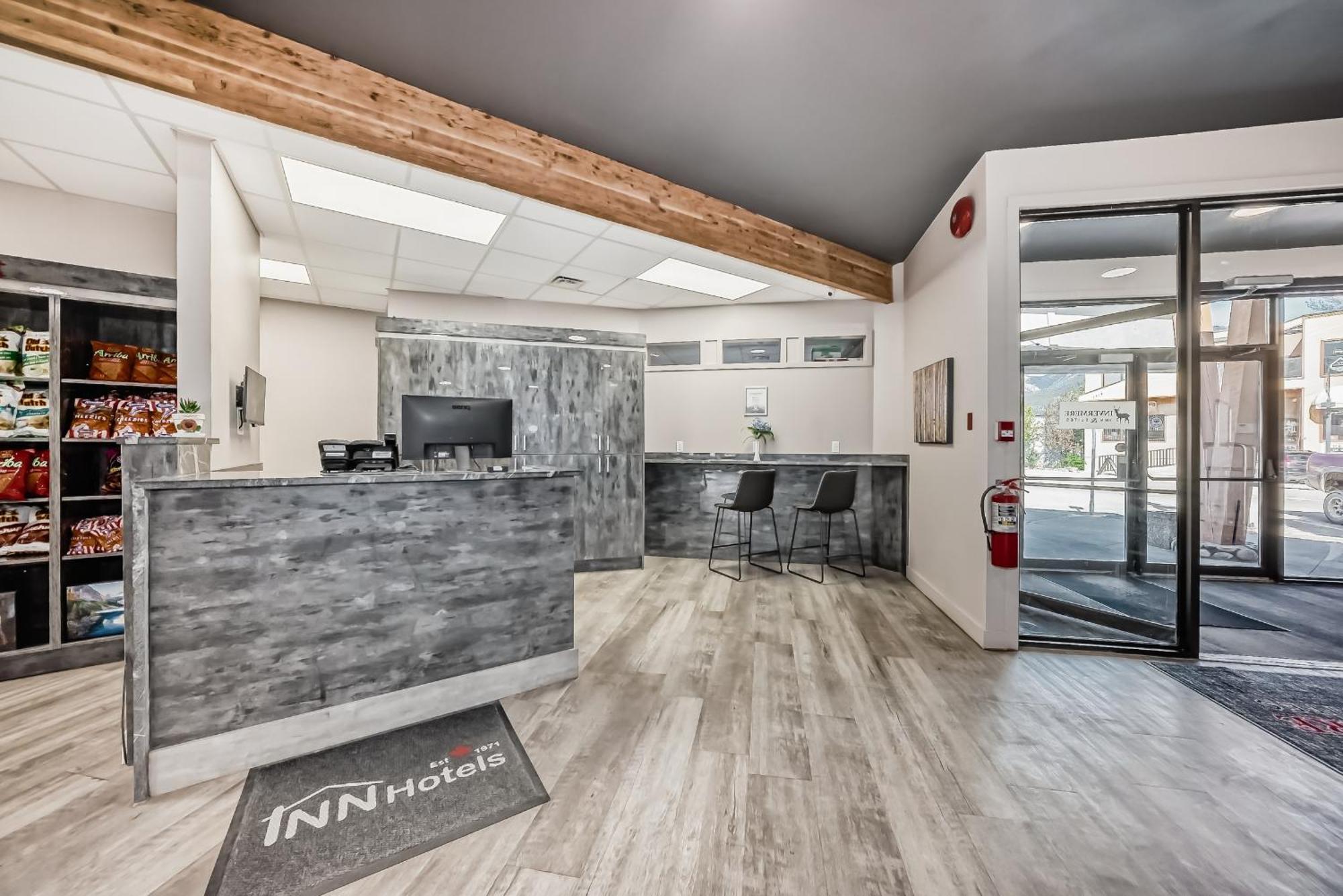 Invermere Inn & Suites Luaran gambar