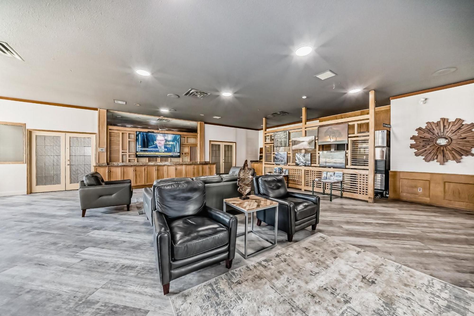 Invermere Inn & Suites Luaran gambar